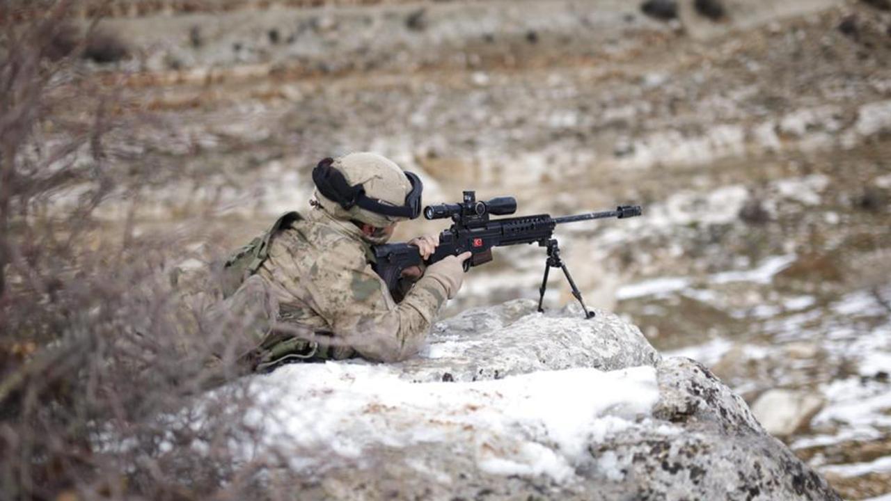 Teröristler Irak ve Suriye'nin Kuzeyinde Etkisiz Hale Getirildi