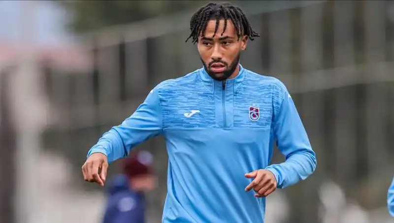 Trabzonspor'a Folcarelli'den Negatif Gelişmeler: Geleceği Tehlikede Mi?