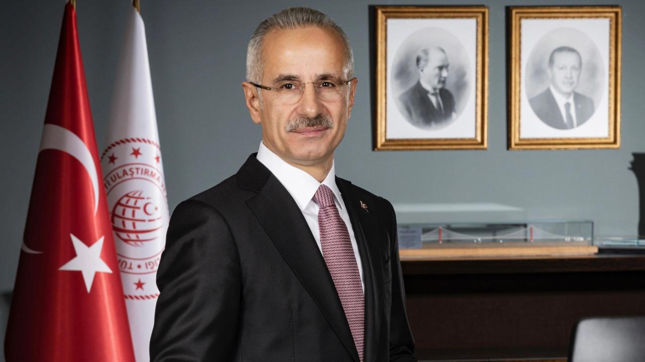 Bakan Uraloğlu Ailece Seyahat Edilene İndirim Hazırlığında