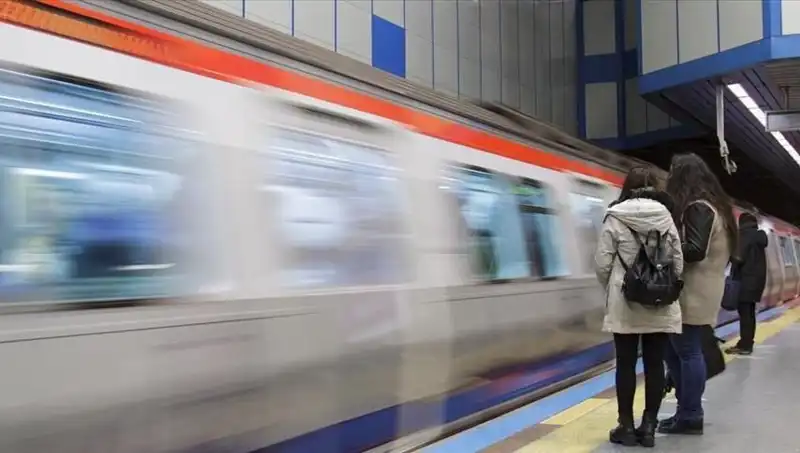 İstanbul’da 1 Mayıs için Ulaşım Düzenlemeleri: Metro, Metrobüs ve Otobüs Durakları Açıldı mı?
