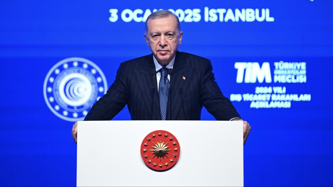 Cumhurbaşkanı Erdoğan: Türkiye'nin 2024 Yılı İhracat Rakamı 262 Milyar Dolara Ulaştı