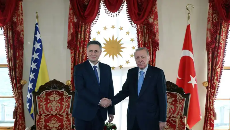 Cumhurbaşkanı Erdoğan, Bosna-Hersek'li Becirovic ile Kritik Görüşme Gerçekleştirdi