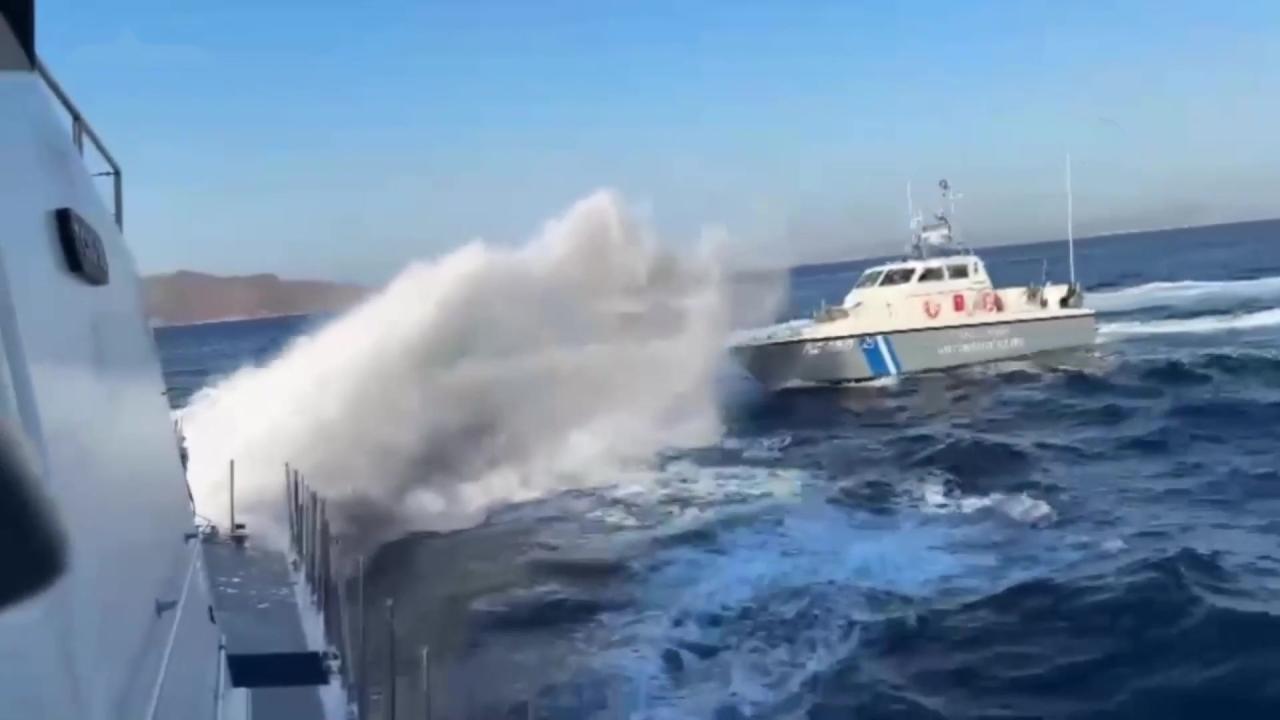 Yunanistan Sahil Güvenlik Unsurunun Taciz Ettiği Balıkçı Teknesi Kurtarıldı