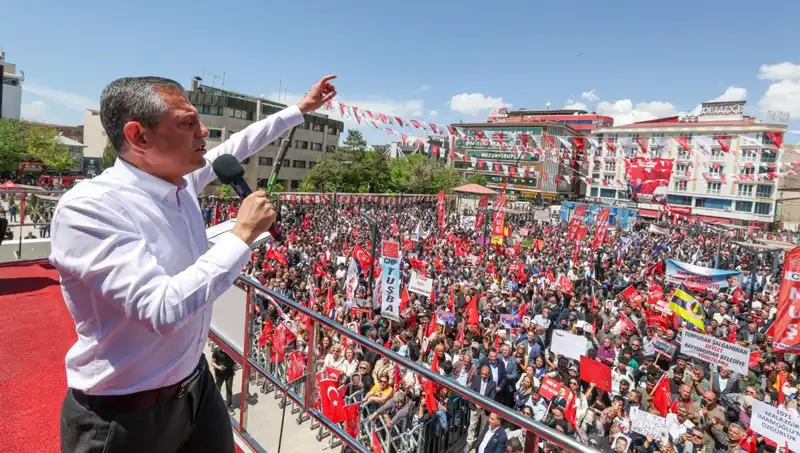 Özgür Özel’den Çarpıcı Açıklama: Örgütün Silah Bırakmasını Sonuna Kadar Destekliyoruz