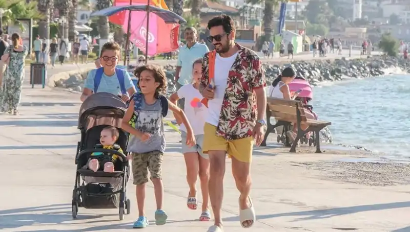 "Ne Olacak Halim" Filmi: Tunç Okan'dan İzleyicilere Duygusal Bir Yolculuk