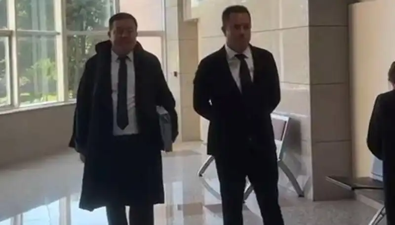 Acun Ilıcalı'nın Yasa Dışı Bahis İddiası: Mahkeme Süreci Başladı!