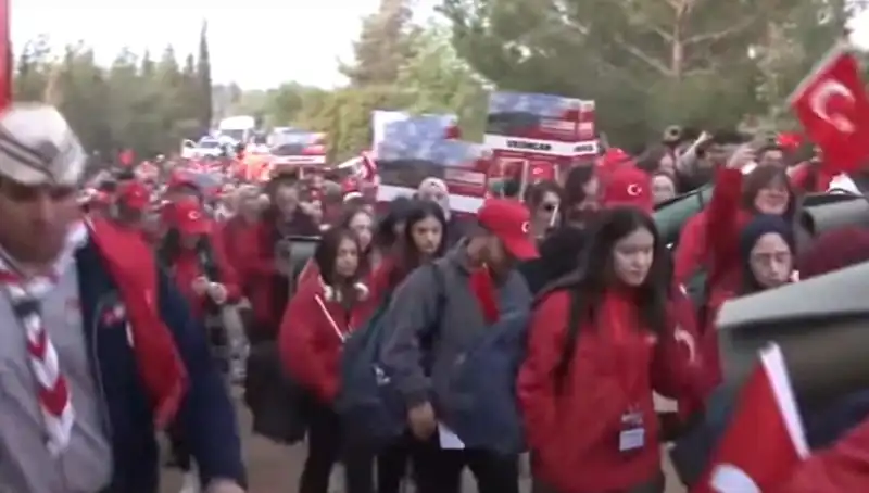 Çanakkale Zaferi’nin 110. Yılında 57. Alay Vefa Yürüyüşü Büyük Coşkuyla Başladı
