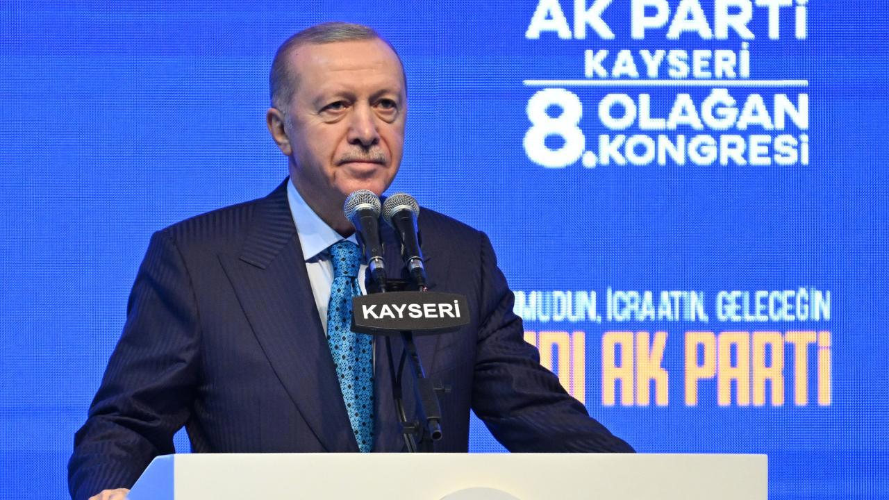 Cumhurbaşkanı Erdoğan YPG'yi hedef aldı