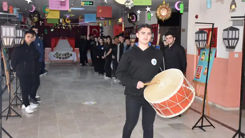 Ramazan Sokağı Projesi: Okullarda Manevi İklim Yaratmaya Ne Dersler Veriyor?