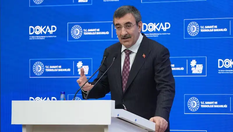 Cevdet Yılmaz'dan Ekonomi Uyarısı: Enflasyonla Mücadelede Yeni Adımlar