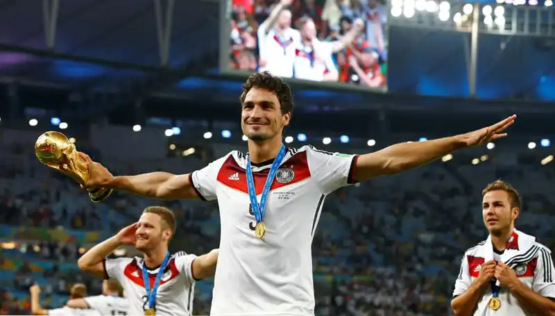 Almanya'nın Futbol Cenneti: Mats Hummels Emekliliğini Açıkladı